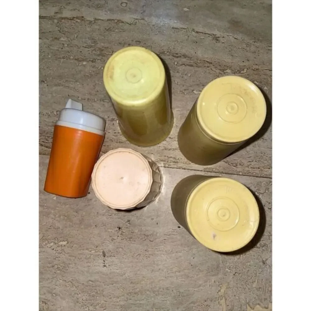 Vintage Yellow TUPPERWARE 4 Canisters (no Lid) 3 Cups,‎ 1 Sippy Cup 5 Sauce Jars